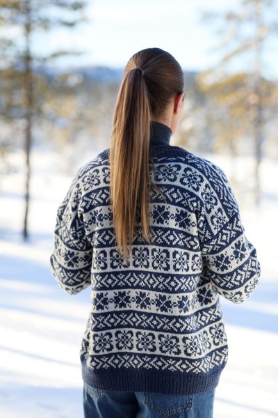 471 Hyttekofta til dame garnpakke